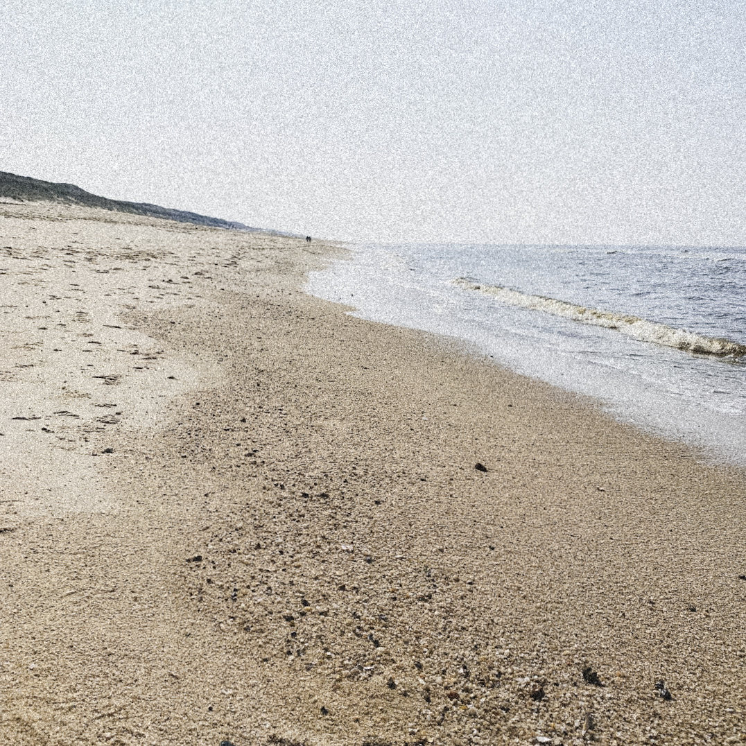 An Ocean Away pictured4